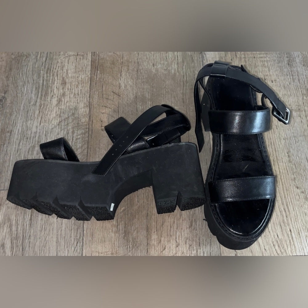 Chunk heel